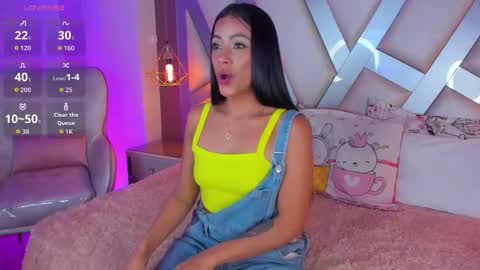 Snapshot of amber_villalobos chatting on November 2025 10:21:01 PM Tell me Amber online show from November 2025 10:21:01 PM