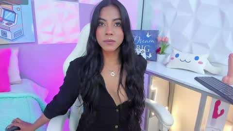 Tell me Amber online show from March 2026 04:17:01 AM