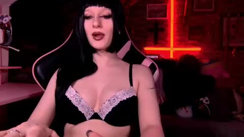 DEMONESS AMBER 666 online show from June 2026 02:35:01 AM