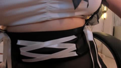 Amber  online show from February 2026 08:43:01 PM