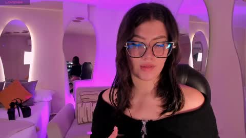 Amber  online show from April 2026 08:06:02 PM