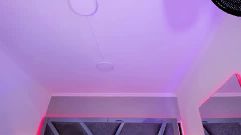 Amber  online show from February 2025 05:53:01 PM