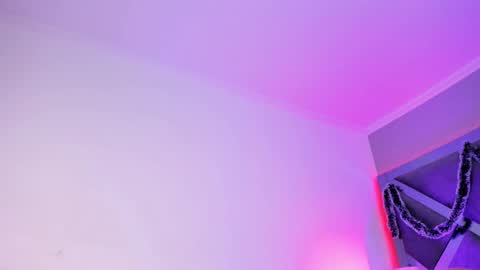 Amber  online show from November 2025 11:46:02 AM