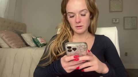 Snapshot of amberjayxox0 chatting on December 2025 11:25:02 PM Amber online show from December 2025 11:25:02 PM