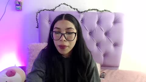 Amber Jeong online show from January 2025 01:37:02 AM