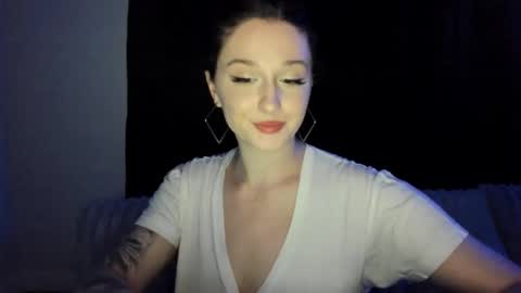amberkinsley online show from October 2025 07:03:02 AM