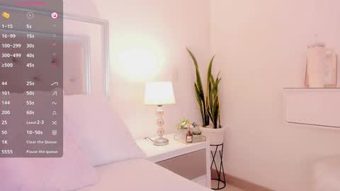 Snapshot of amberlowell chatting on March 2025 11:31:01 PM Amber online show from March 2025 11:31:01 PM