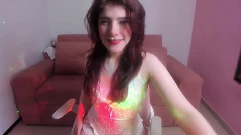 Amber  online show from December 2025 09:53:01 PM