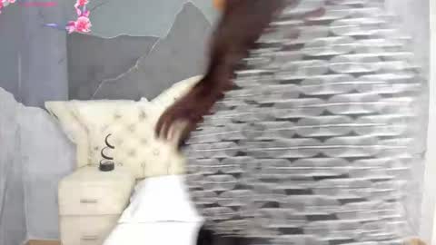 Amber Grey online show from October 2025 05:25:02 PM