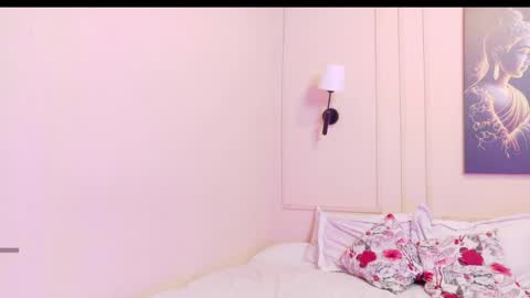 ambers online show from April 2026 08:37:01 PM