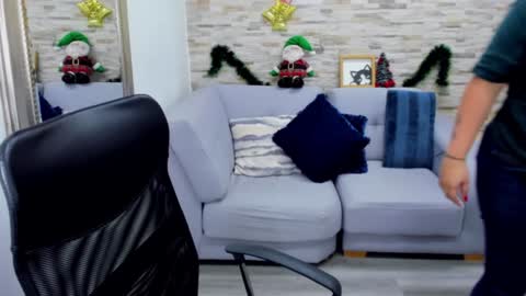 Snapshot of amberthomsonn chatting on January 2025 04:12:01 AM Amber online show from January 2025 04:12:01 AM