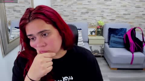 Snapshot of amberthomsonn chatting on January 2025 04:30:02 AM Amber online show from January 2025 04:30:02 AM