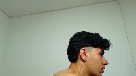 Amelia  Lucas online show from January 2025 03:26:01 AM