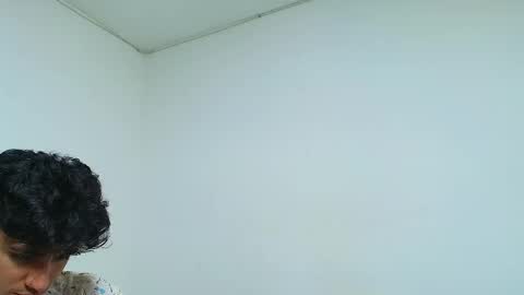 Amelia  Lucas online show from January 2025 01:10:01 AM