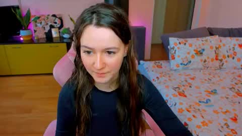 Snapshot of ameli_moon chatting on September 2025 12:37:02 PM Eileen online show from September 2025 12:37:02 PM