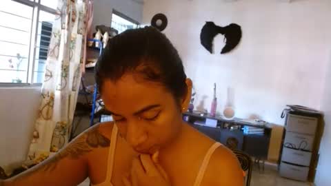 Snapshot of amelia_2023 chatting on January 2026 03:17:01 PM amelia online show from January 2026 03:17:01 PM