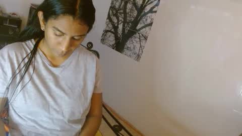 Snapshot of amelia_2023 chatting on February 2026 06:04:02 PM amelia online show from February 2026 06:04:02 PM