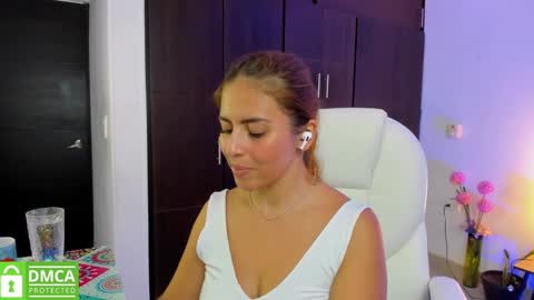 AMELIA online show from January 2025 07:38:02 PM