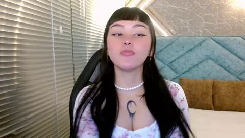 Snapshot of amelia_fry chatting on February 2025 03:47:02 AM amelia_fry online show from February 2025 03:47:02 AM