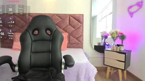 Snapshot of amelia_fry chatting on September 2025 08:25:01 PM amelia_fry online show from September 2025 08:25:01 PM