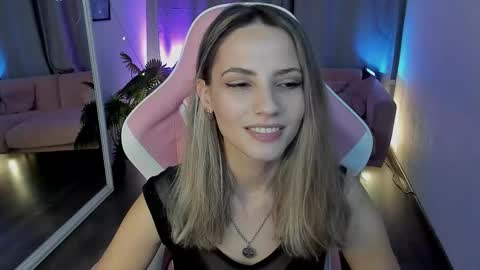 Snapshot of amelia_meili chatting on December 2025 01:05:02 PM amelia_meili online show from December 2025 01:05:02 PM