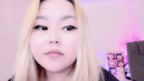 Amelia online show from February 2025 07:35:01 AM