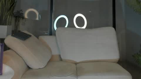 Ameliajones online show from April 2026 06:19:01 AM