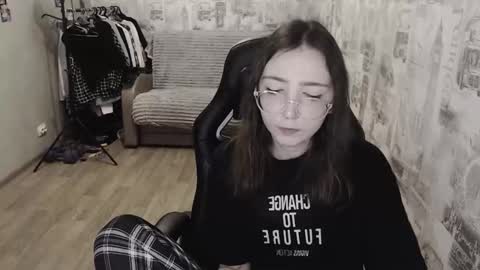 Amelia online show from December 2024 12:50:02 PM