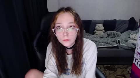 Amelia online show from October 2025 08:01:01 AM