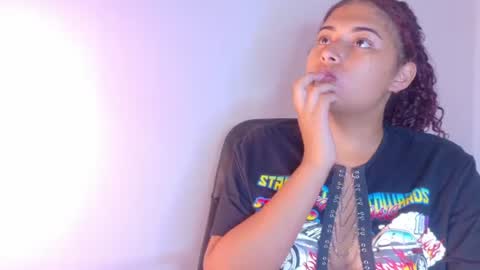 amelialaurent_ online show from July 2026 05:20:01 PM