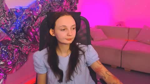 Snapshot of ameliamalina chatting on December 2024 06:02:02 AM Amelia online show from December 2024 06:02:02 AM