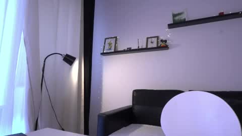 Amelia   online show from June 2026 02:30:02 PM