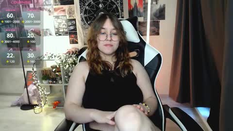 Amelia online show from November 2025 08:57:01 AM