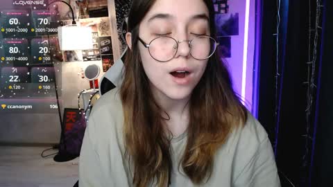 Snapshot of ameliameadd chatting on April 2026 01:41:01 PM Amelia online show from April 2026 01:41:01 PM