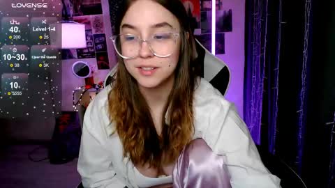 Snapshot of ameliameadd chatting on May 2026 11:48:01 AM Amelia online show from May 2026 11:48:01 AM