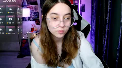 Snapshot of ameliameadd chatting on May 2026 07:46:01 AM Amelia online show from May 2026 07:46:01 AM