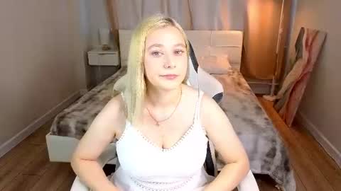 Amelia online show from July 2026 01:11:01 AM