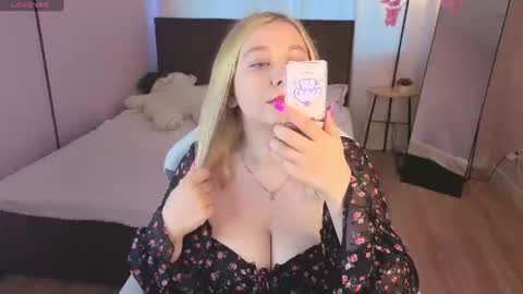 Amelia online show from July 2026 08:43:01 AM