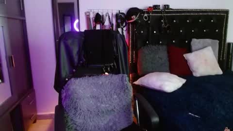 amelie__martinez online show from November 2025 10:02:02 AM