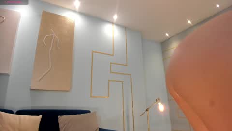 Snapshot of ameliegraham chatting on December 2024 05:25:01 PM Amelie Graham online show from December 2024 05:25:01 PM