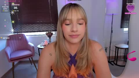 Amelie Graham online show from May 2026 08:03:02 PM