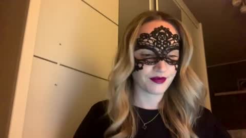 Amelie online show from February 2026 06:59:02 PM