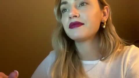 Amelie online show from February 2026 05:21:01 PM