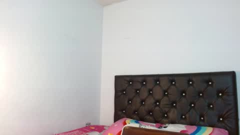 Ameliejoness  online show from July 2026 07:30:01 PM