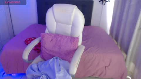 Snapshot of amelierose1 chatting on May 2026 03:38:02 PM Amelie online show from May 2026 03:38:02 PM
