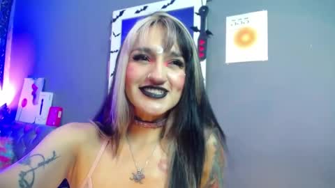 Snapshot of amelierouss chatting on April 2026 04:10:02 AM AMELIEROUS .. see you tomorrow kisses online show from April 2026 04:10:02 AM