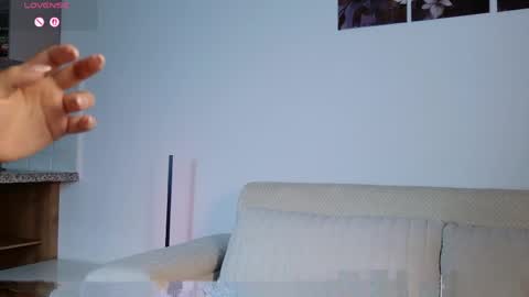 Victoria online show from May 2026 12:52:02 AM