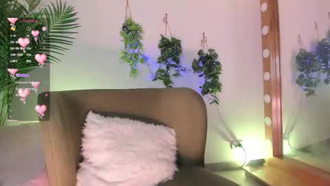 Snapshot of ameliie_brown chatting on March 2026 12:30:02 AM Amelie online show from March 2026 12:30:02 AM