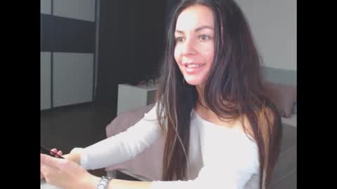 amelinamersi online show from October 2025 03:56:02 PM