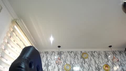 Amell Thomson online show from January 2025 05:38:02 PM